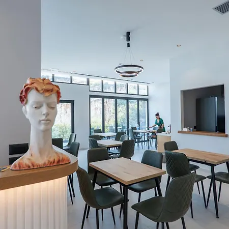 Harka Seaview Boutique Szálloda *